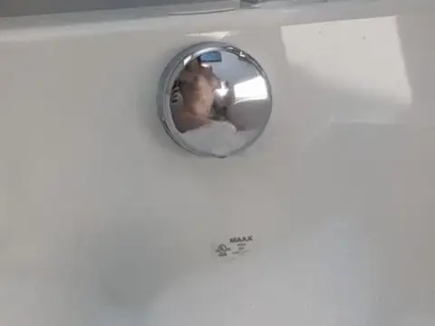 You like the reflection 🤭